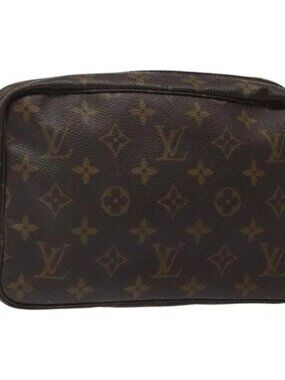 LOUIS VUITTON Monogram Trousse Toilette 23 Clutch Bag M47524 LV Auth yk18331